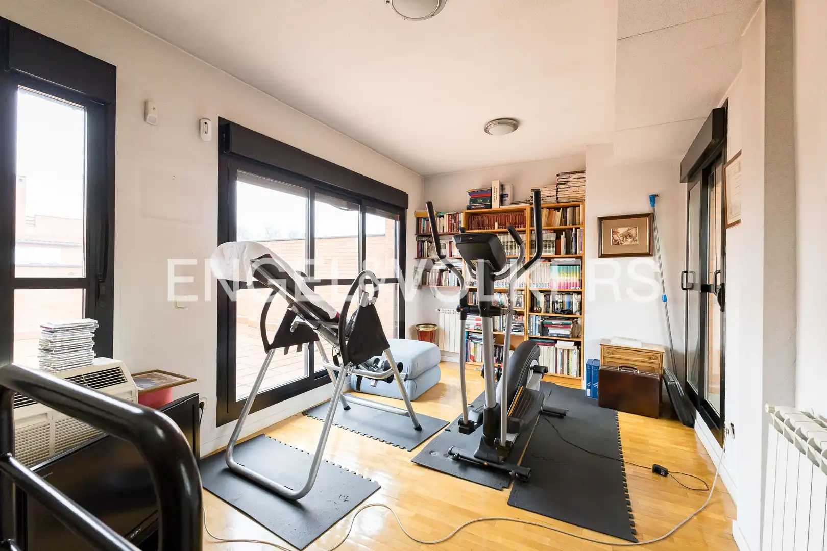 Casa o chalet en venta en Madrid con Aire acondicionado, Calefacción y Jardín privado