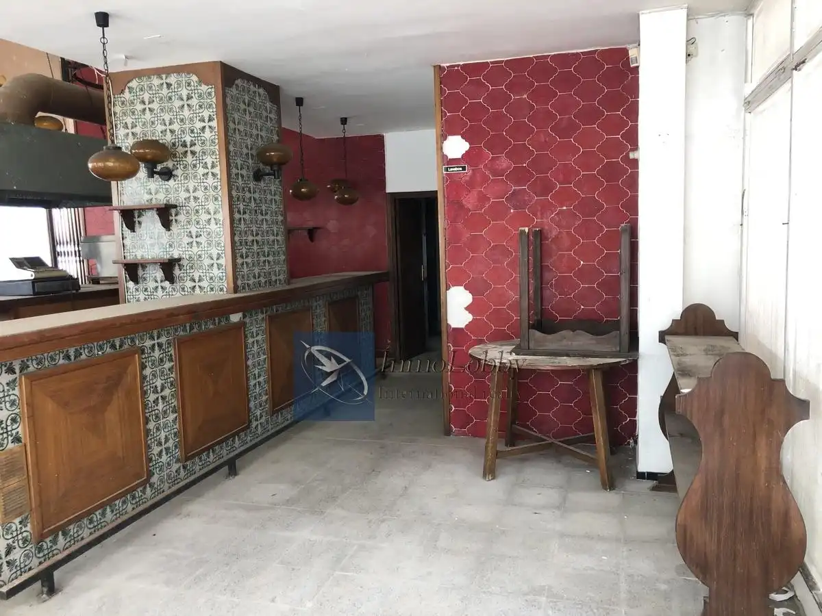 Local en venta en Cristofol Colom, Centre