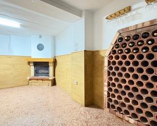 Casa adosada en venda en Préjano amb Calefacció, Moblat i Forn