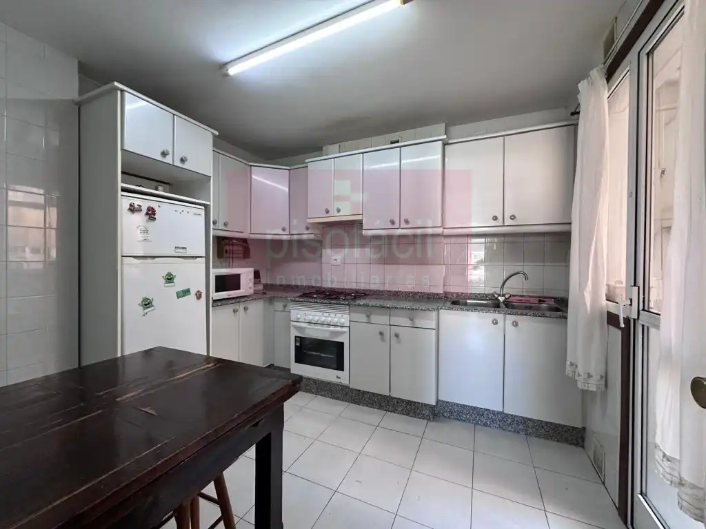 Kitchen of Flat for sale in Lugo