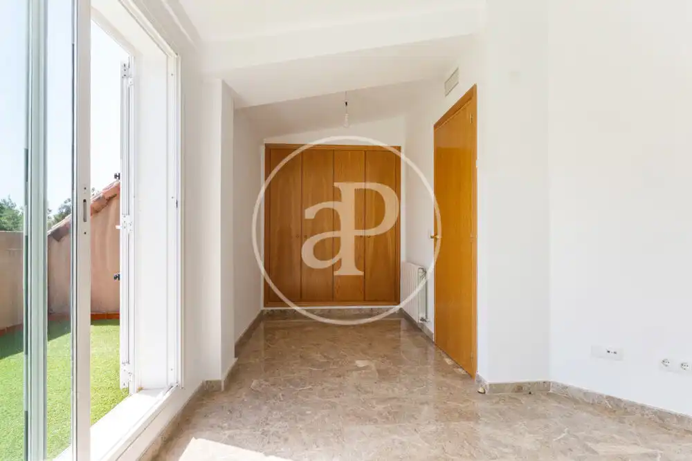 Ático en venta en Bétera con Aire acondicionado, Calefacción y Jardín privado