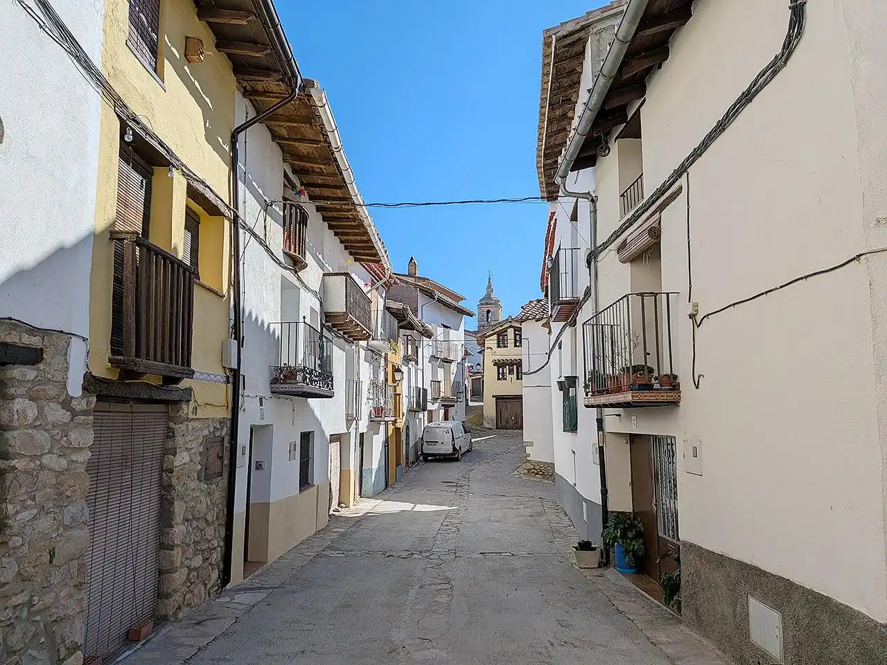Vista exterior de Casa o chalet en venta en Morella con Calefacción, Terraza y Balcón
