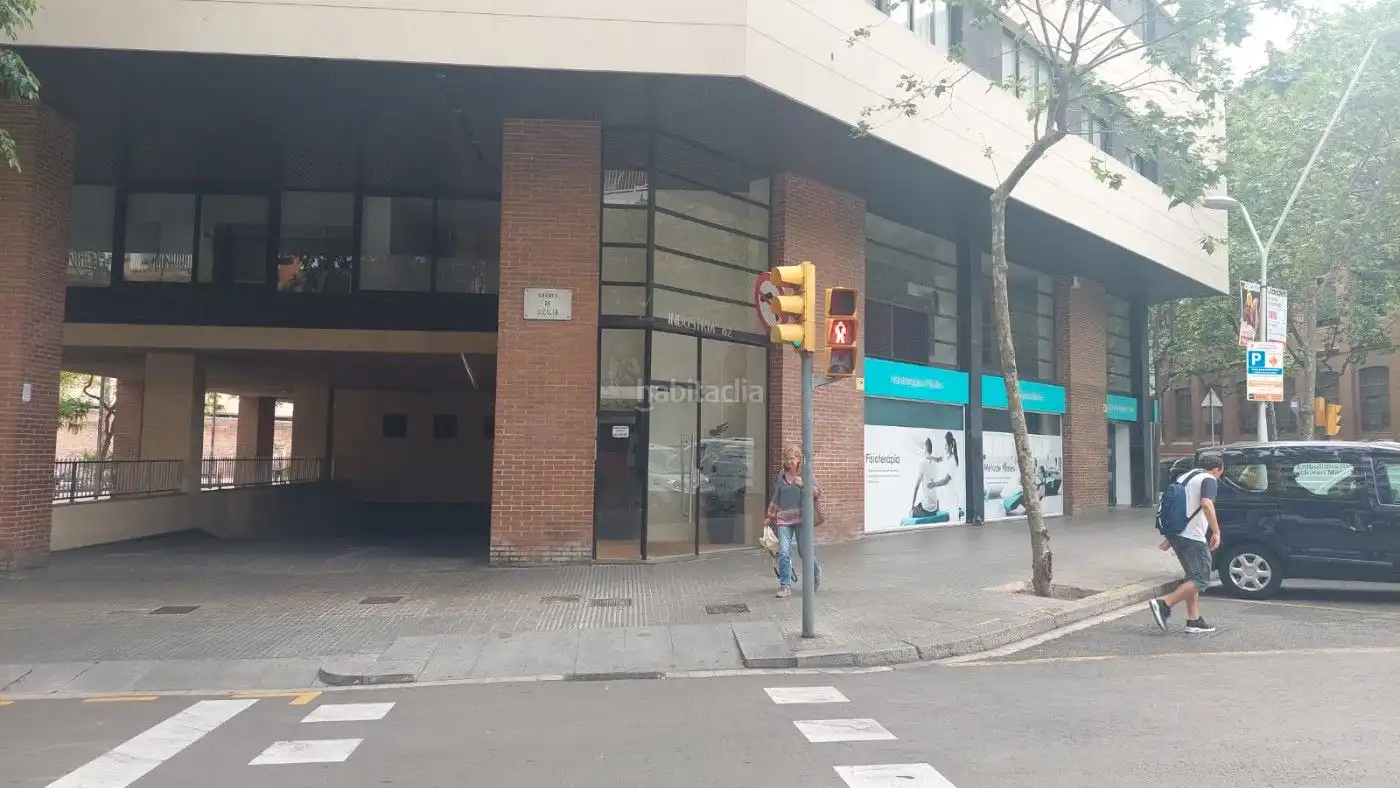Individual en venda a Carrer de la Indústria 56, imagen 5