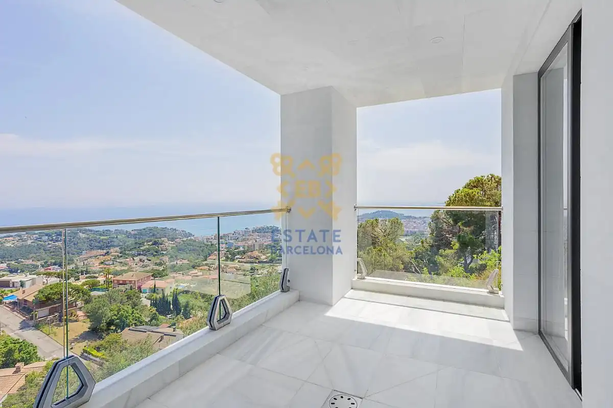 House with pool for sale in Roca Grossa