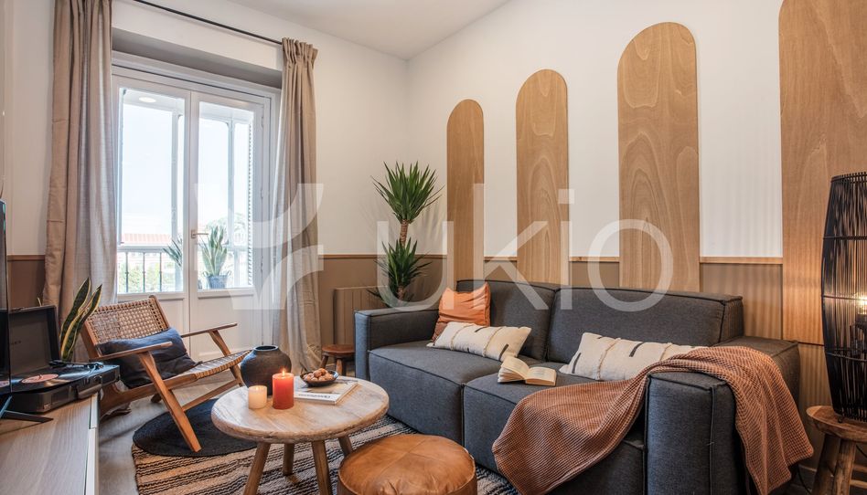 Apartamento de alquiler en Calle de la Palma, Universidad - Malasaña - Imagen 2