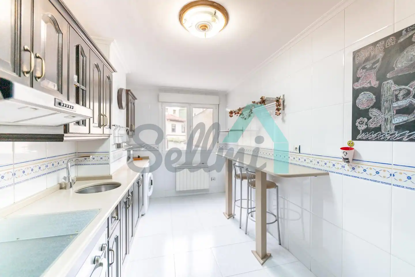 Cocina de Piso en venta en Mieres (Asturias) con Calefacción y Trastero