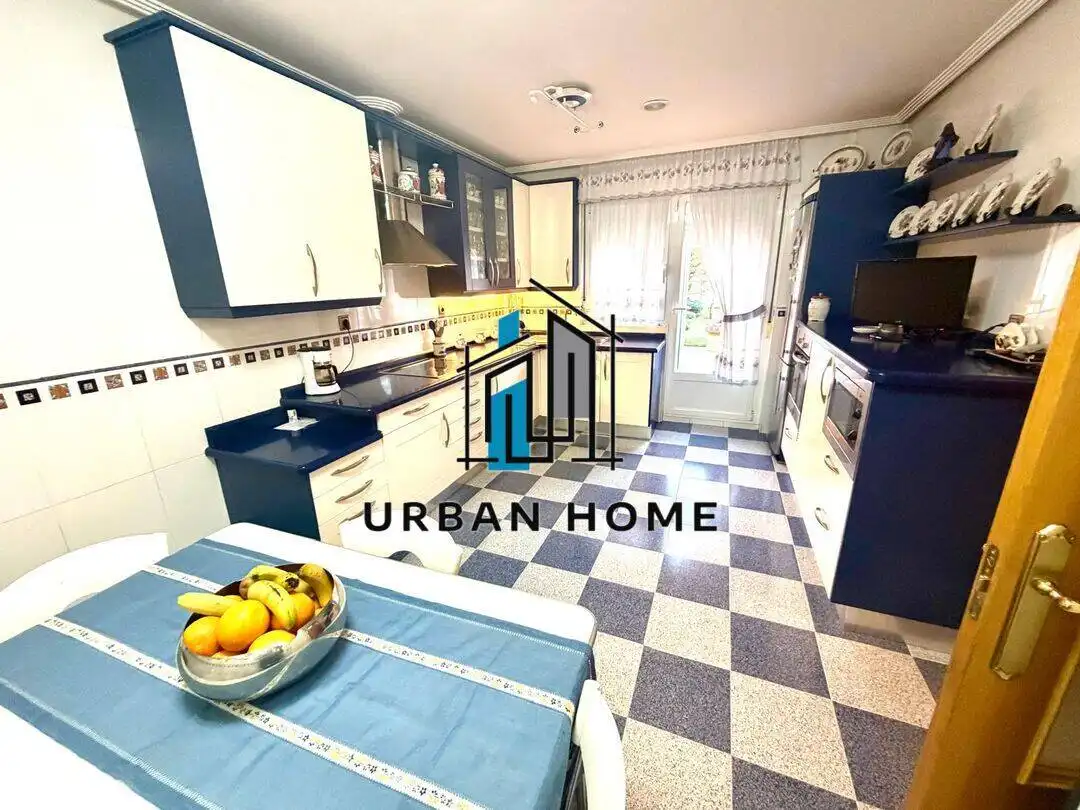 Cocina de Casa o chalet en venta en Las Eras de Renueva