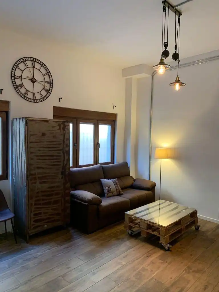 Sala de estar de Planta baja de alquiler en Granada con Aire acondicionado, Calefacción y Amueblado