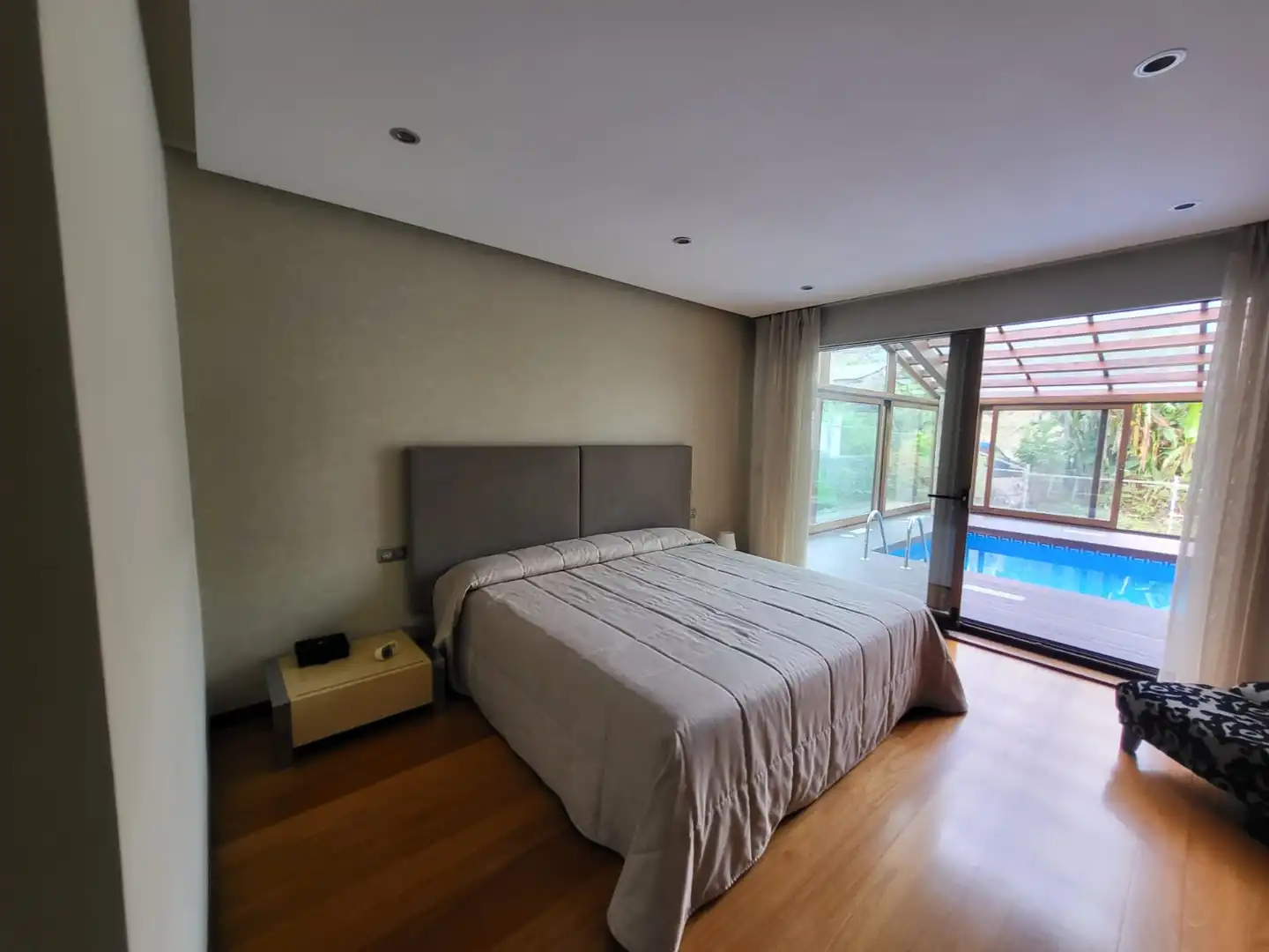 Dormitori de Casa o xalet en venda en Nigrán amb Aire condicionat, Calefacció i Jardí privat
