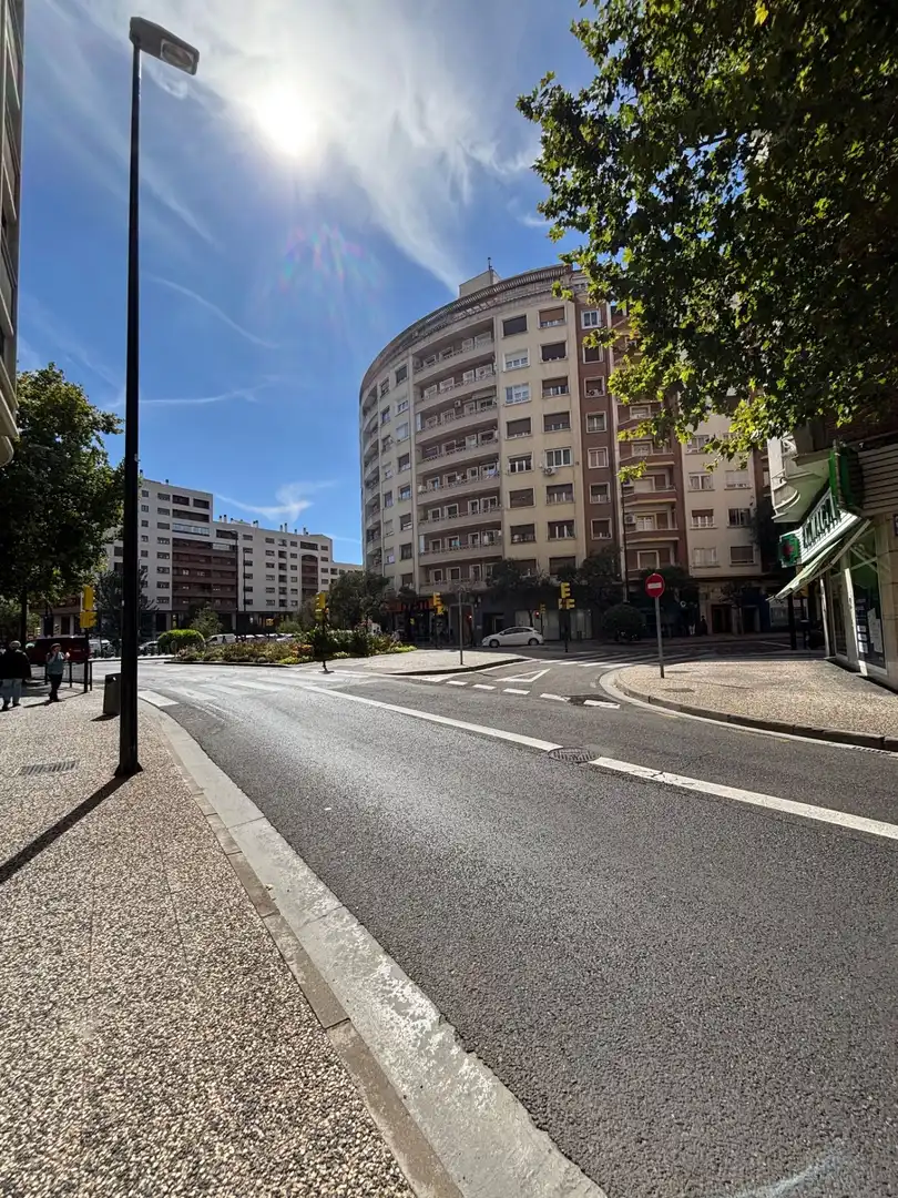 Vista exterior de Piso en venta en Zaragoza con Aire acondicionado, Calefacción y Trastero