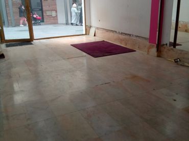Local comercial en alquiler en Centro - Doña Mercedes