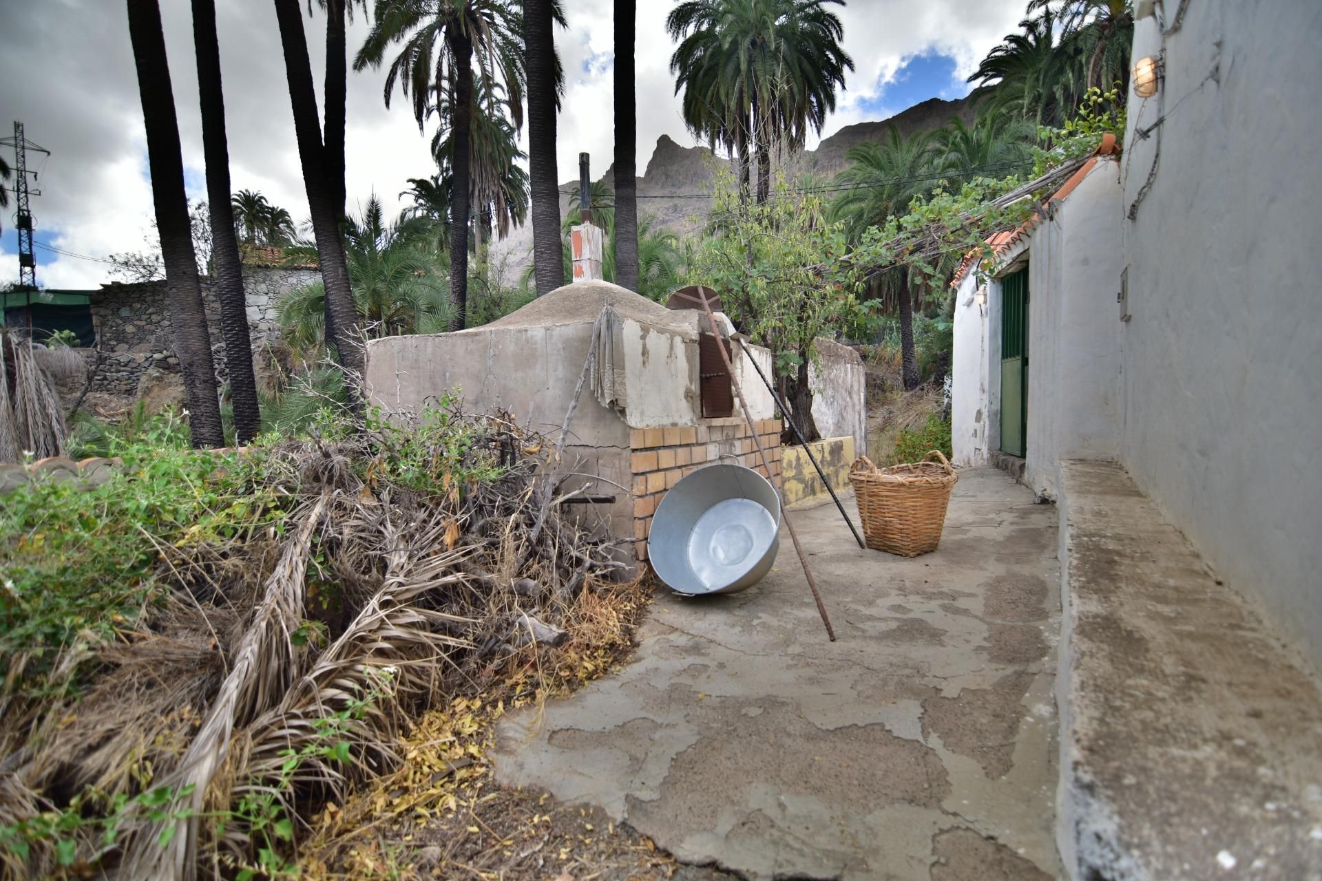Vista exterior de Casa o xalet en venda en San Bartolomé de Tirajana amb Jardí privat i Terrassa