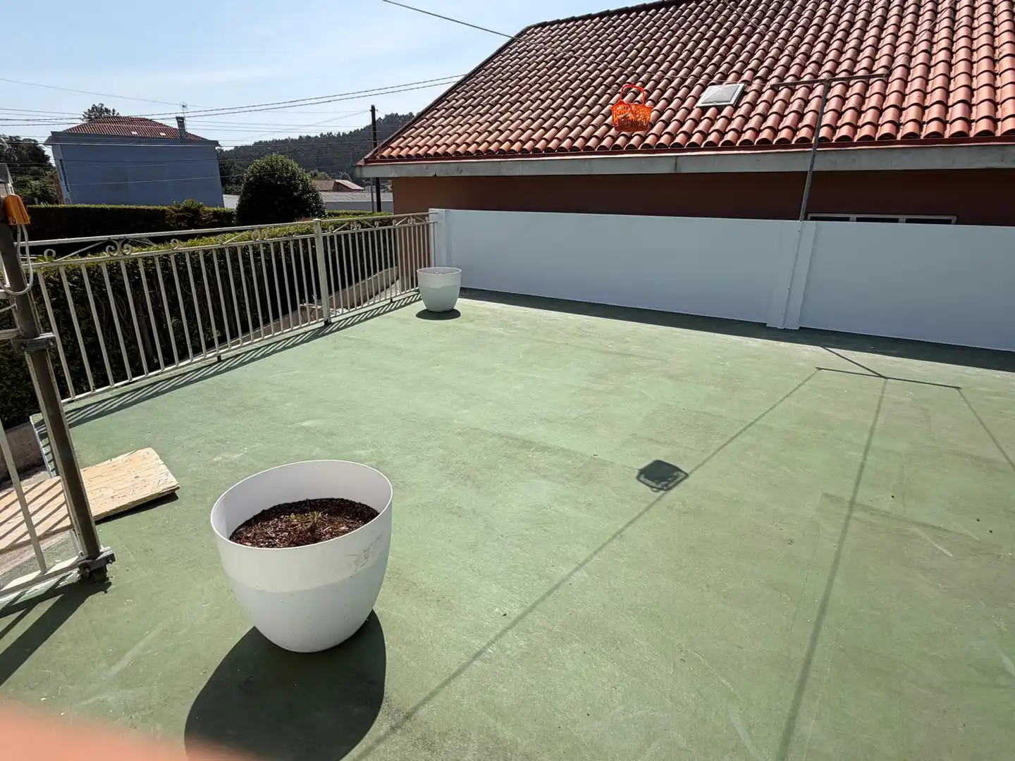 Terrassa de Casa adosada en venda en Boiro amb Calefacció, Jardí privat i Terrassa