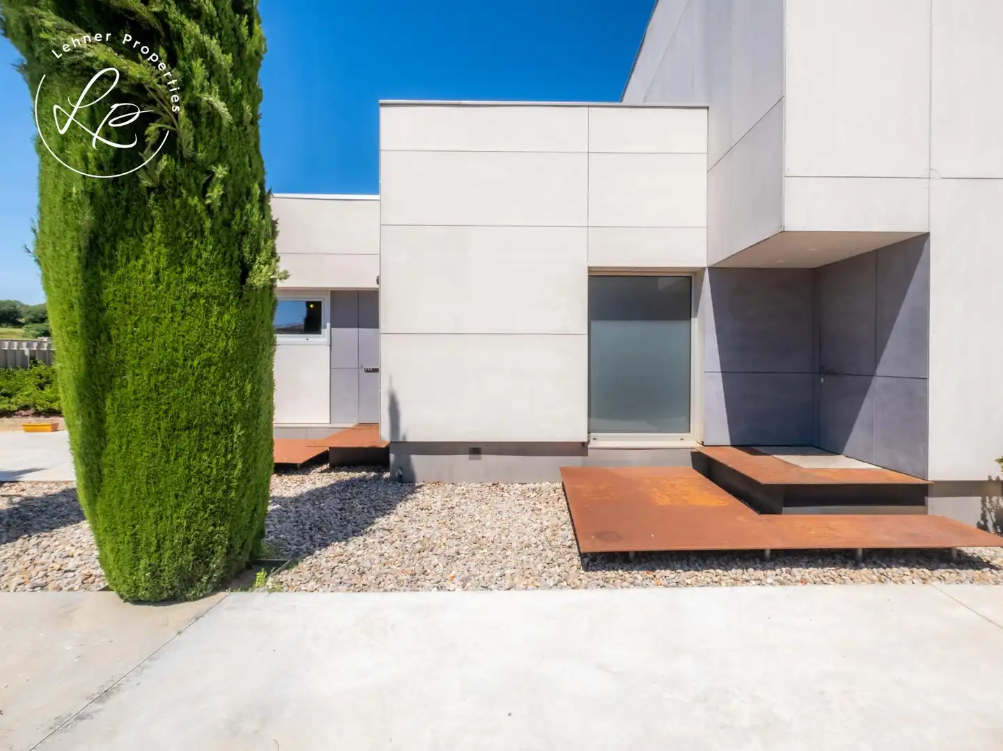 Vista exterior de Casa o chalet en venta en Avinyonet de Puigventós con Aire acondicionado, Calefacción y Jardín privado
