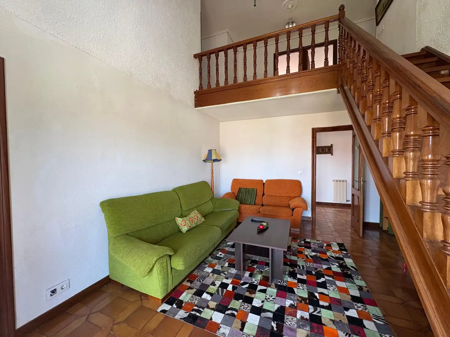 Sala d'estar de Dúplex en venda en Torrelavega  amb Moblat
