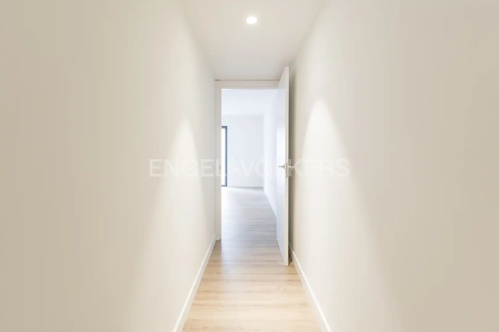 Apartments for sale in Barcelona  with Air Conditioner, Heating and Private garden