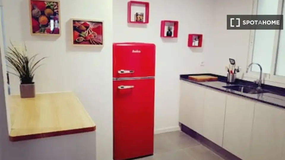 Cocina de Piso de alquiler en Valencia con Aire acondicionado, Calefacción y Amueblado