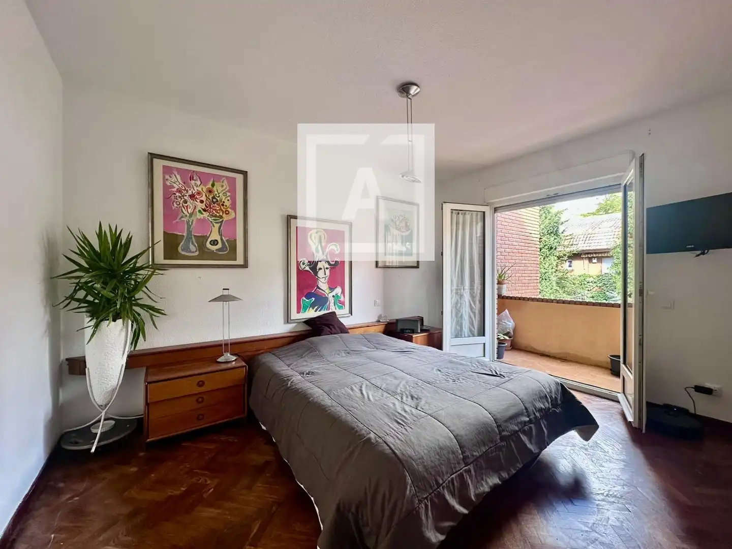 Habitación de Casa adosada en venta en Población de Arroyo con Aire acondicionado, Calefacción y Jardín privado
