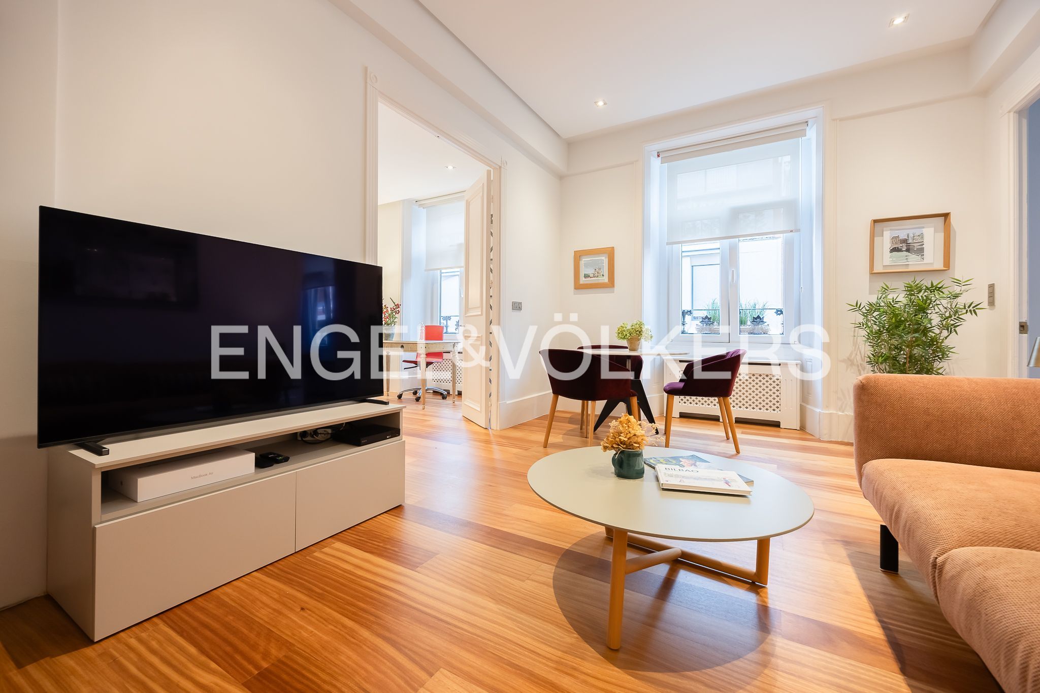 Living room of Apartment to rent in Bilbao   with Heating and Furnished