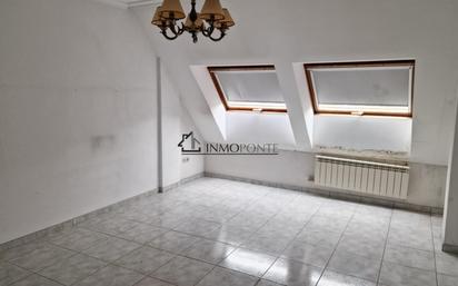 Bedroom of Flat for sale in Moraña