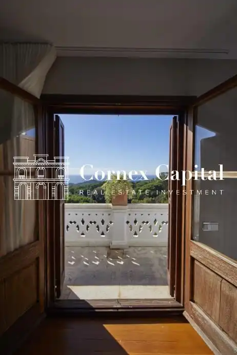 Außenansicht von Country house zum Verkauf in Sant Andreu de Llavaneres mit Privatgarten, Terrasse und Schwimmbad