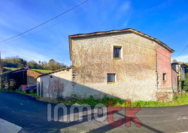 Casa-chalet en Venta en o vao en Abegondo