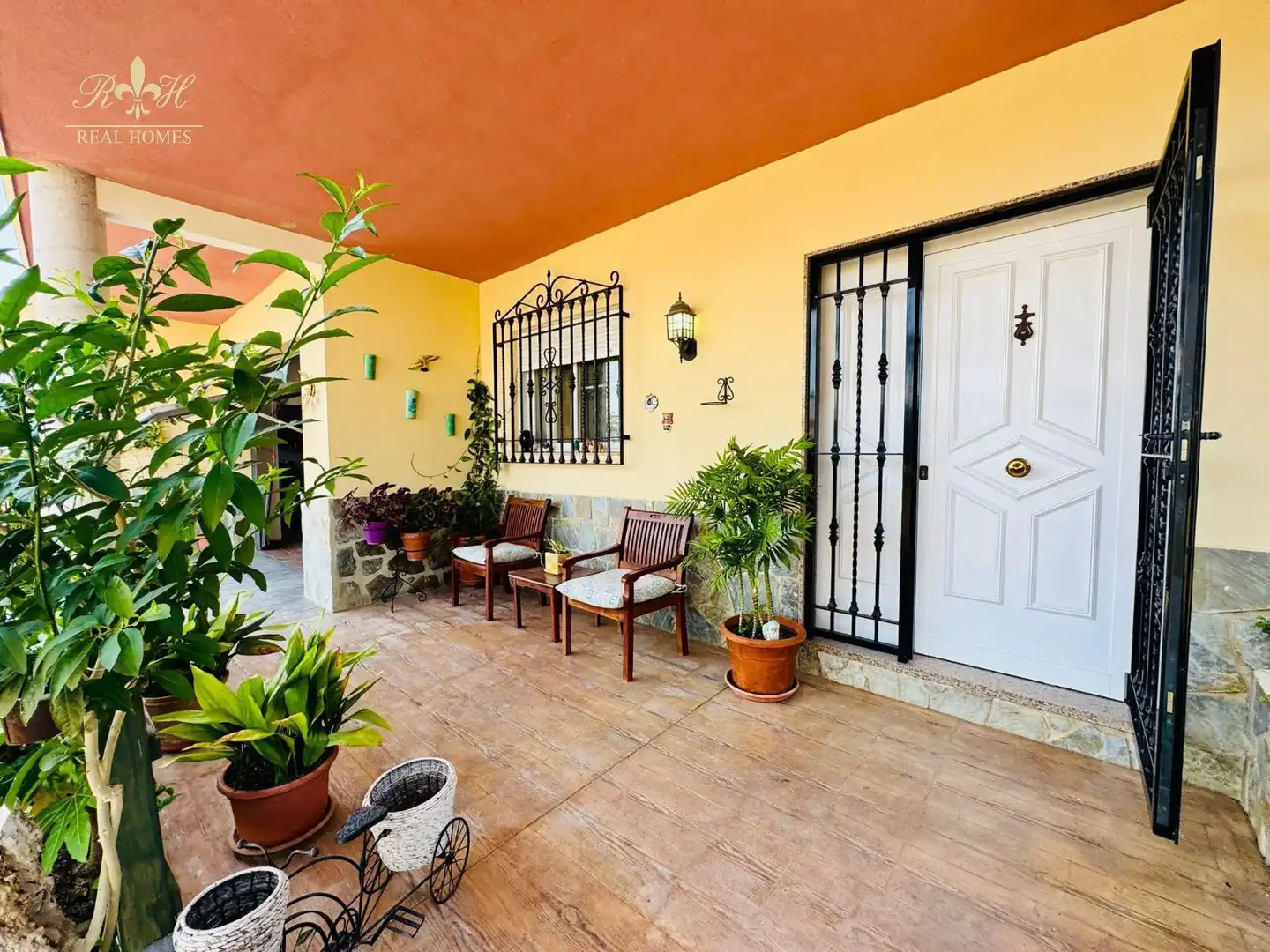 Houses for sale in L'Alfàs del Pi  with Air Conditioner, Heating and Terrace