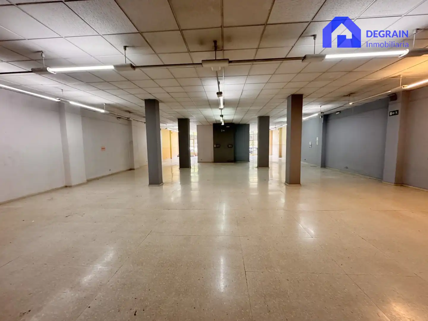 Geschaftsraum zur Miete in Oviedo 