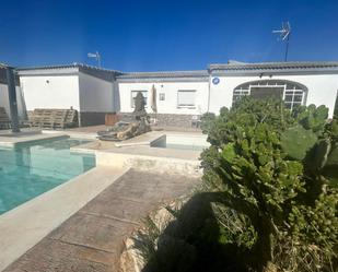 Swimming pool of House or chalet for sale in Chiclana de la Frontera  with Heating, Private garden and Terrace