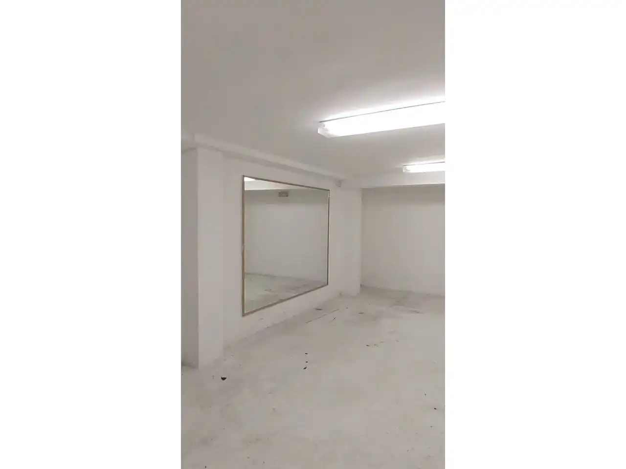 Local comercial en venda a Monzón, imagen 9