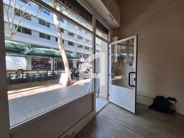 Local comercial en Alquiler en Lleida en El Poble Sec - Parc de Montjuïc