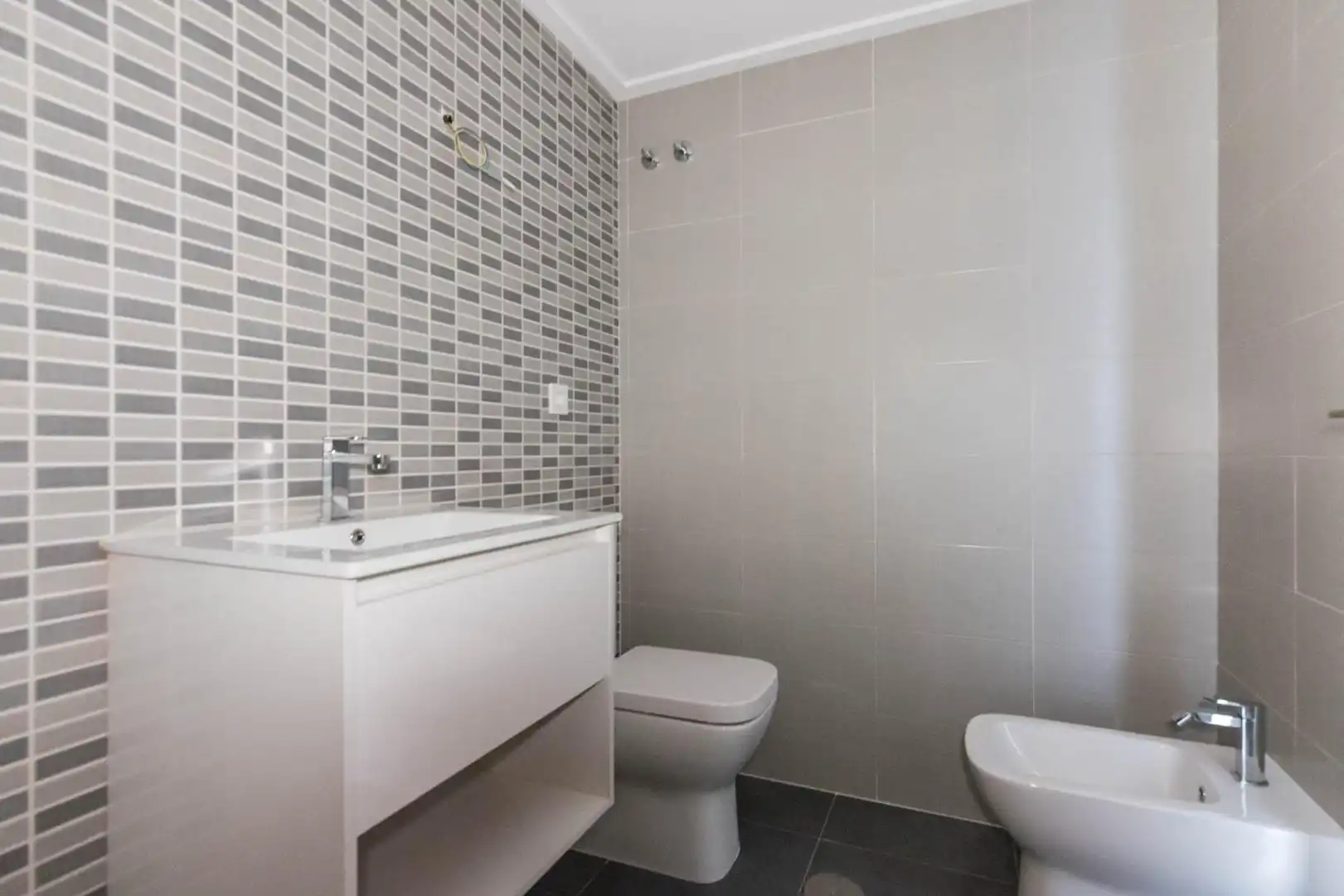 Piso en venta en Avenida ZARAICHE, La Flota