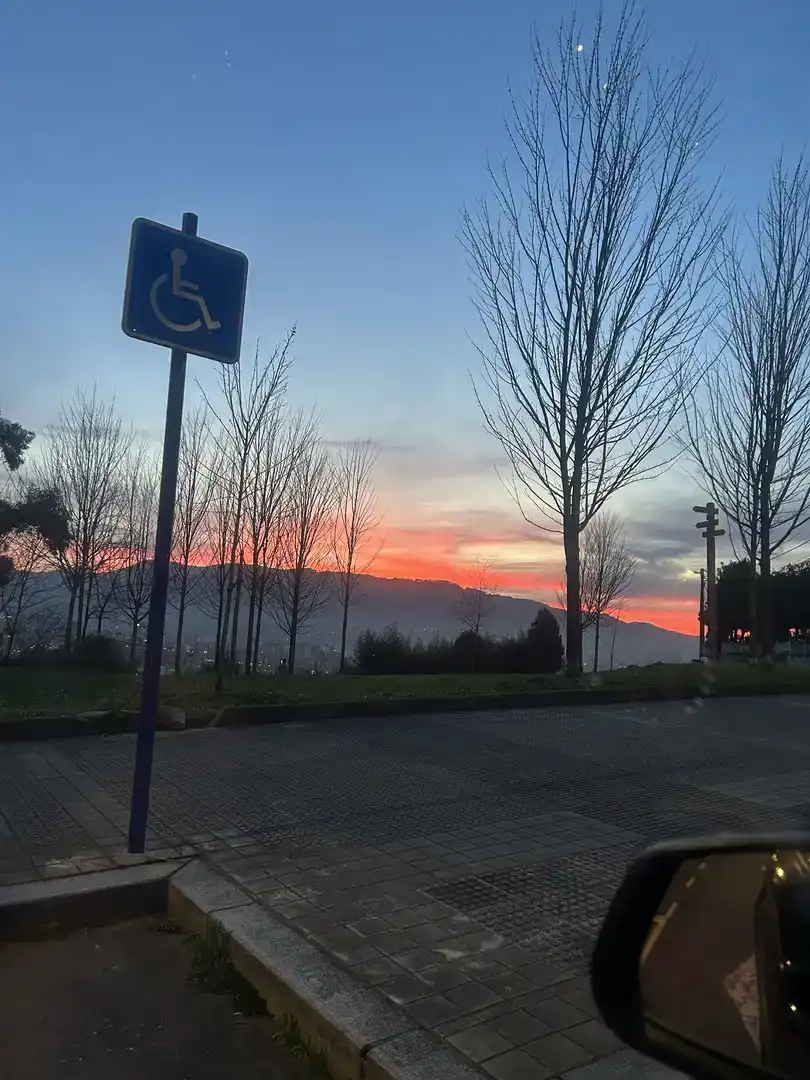 Vista exterior de Pis en venda en Erandio amb Aire condicionat, Jardí privat i Parquet