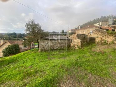 Casa rustica con giardino in vendita a Camos
