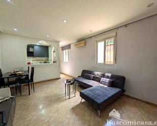 Vista exterior de Casa o xalet en venda en Linares amb Aire condicionat, Terrassa i Moblat