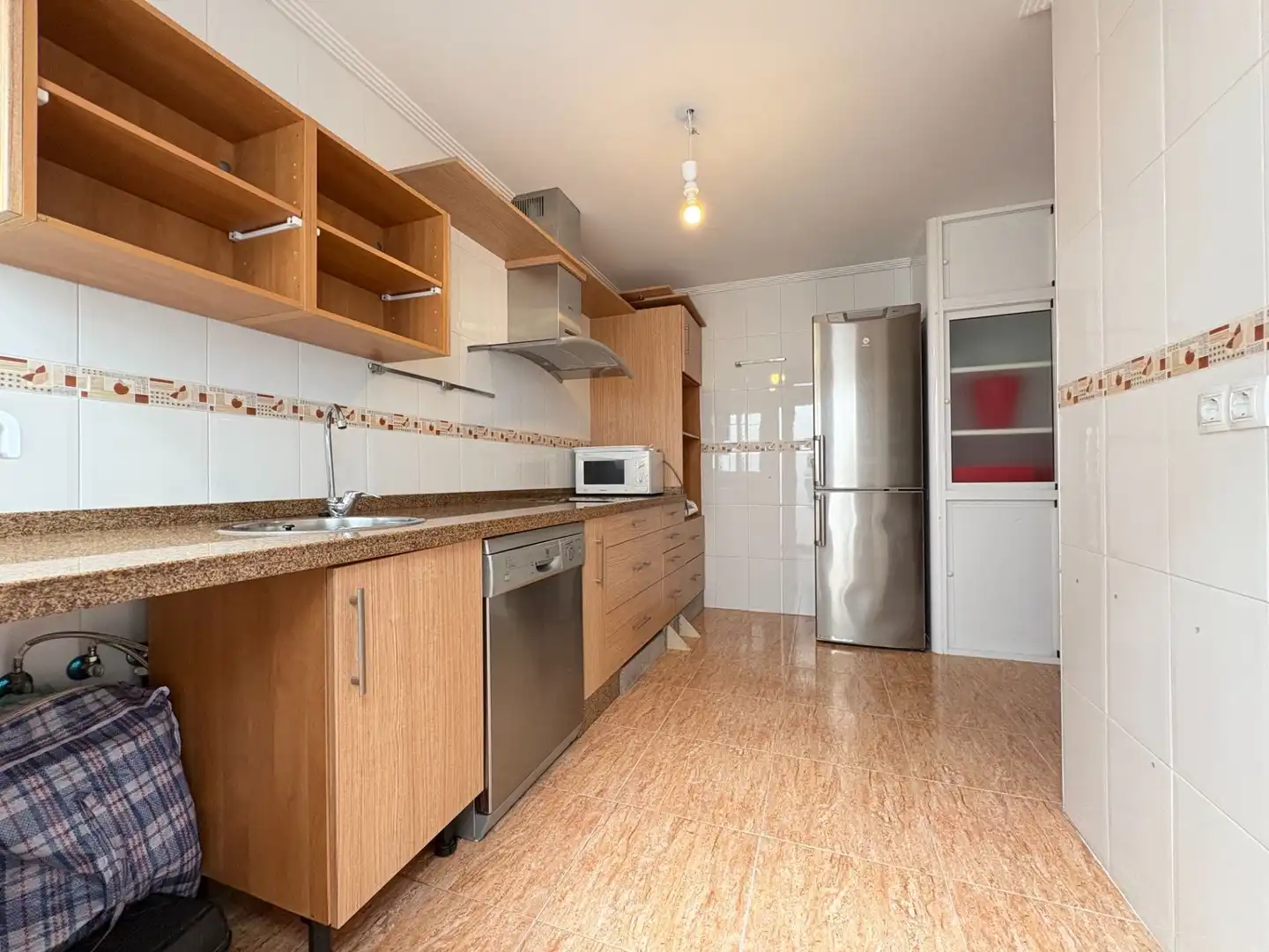 Cocina de Piso en venta en Aljaraque con Aire acondicionado