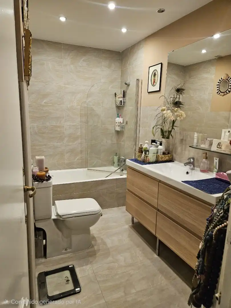 Bathroom of Flat for sale in Centro