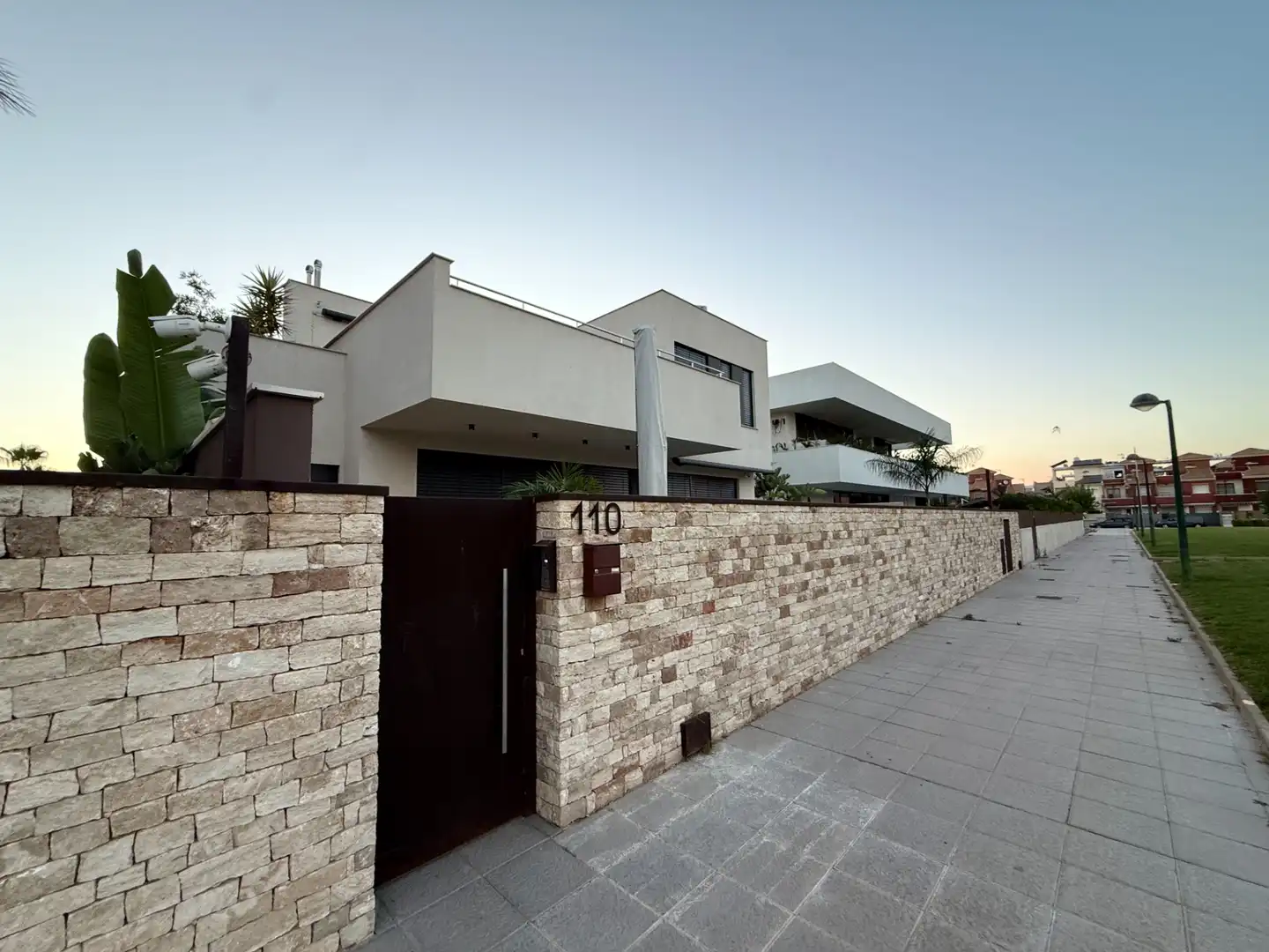 Vista exterior de Casa o chalet en venta en Pilar de la Horadada con Aire acondicionado, Jardín privado y Terraza