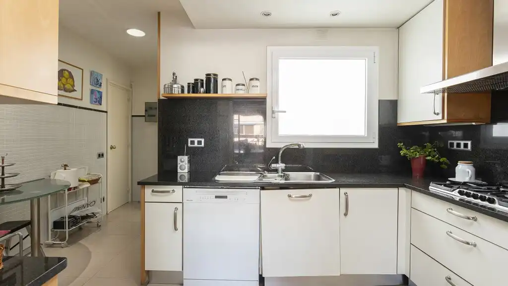 Cocina de Ático en venta en Barcelona con Aire acondicionado, Calefacción y Parquet