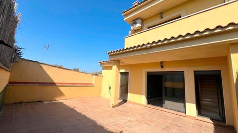 Foto 2 de Casa adosada en venda a Santa Oliva, Tarragona