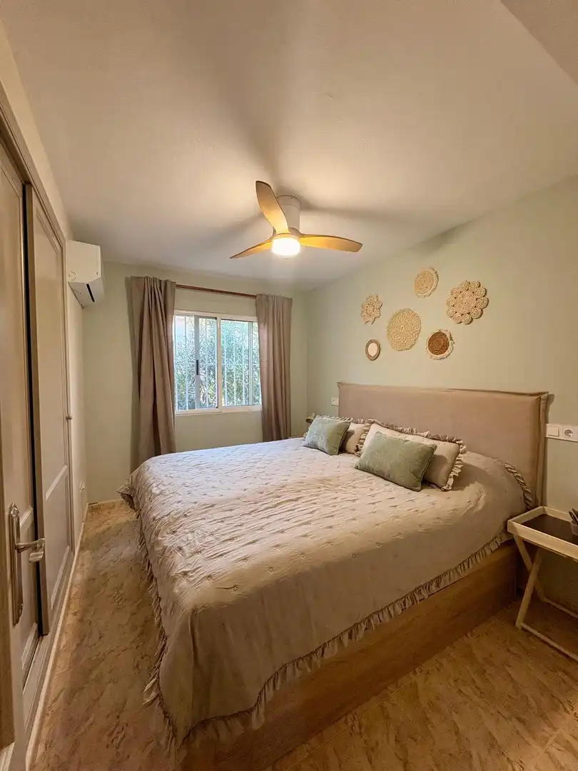 Habitación de Casa o chalet en venta en Benijófar con Aire acondicionado, Jardín privado y Terraza