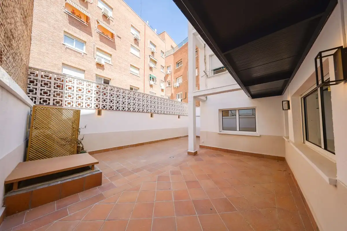 Terrassa de Planta baixa en venda en Madrid amb Aire condicionat, Calefacció i Terrassa