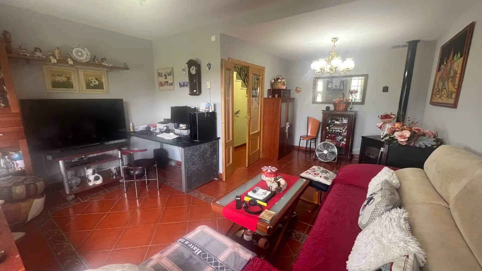 Wohnzimmer von Einfamilien-Reihenhaus zum Verkauf in Mojados mit Heizung und Parkett