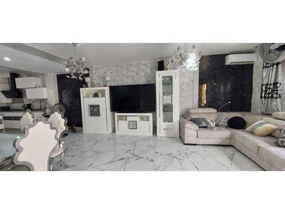Sala d'estar de Casa o xalet en venda en  Córdoba Capital