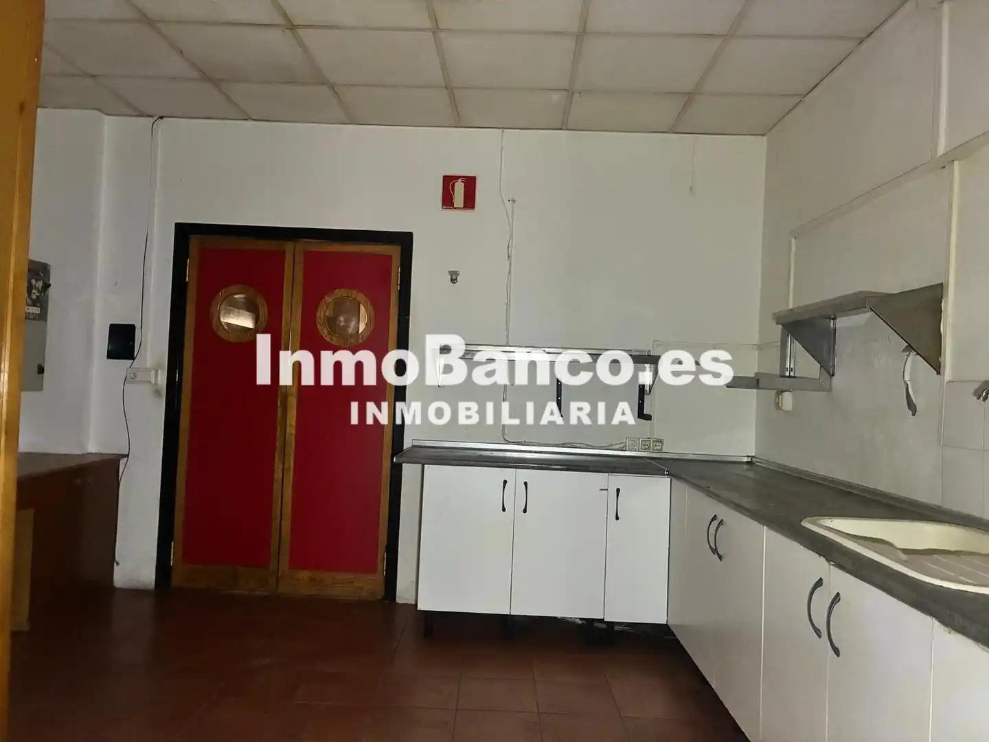 Commercial properties for sale in La Pobla Llarga  with Terrace