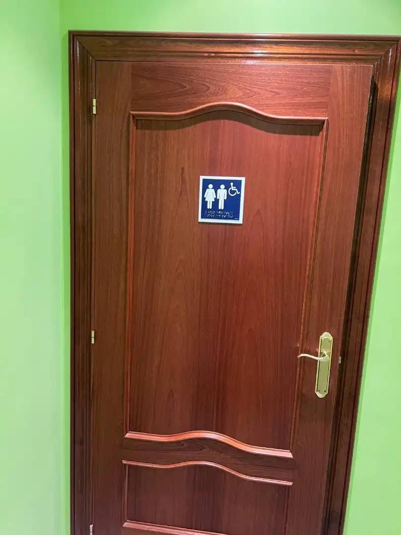 Bany de Oficina de lloguer en Vitoria - Gasteiz amb Aire condicionat