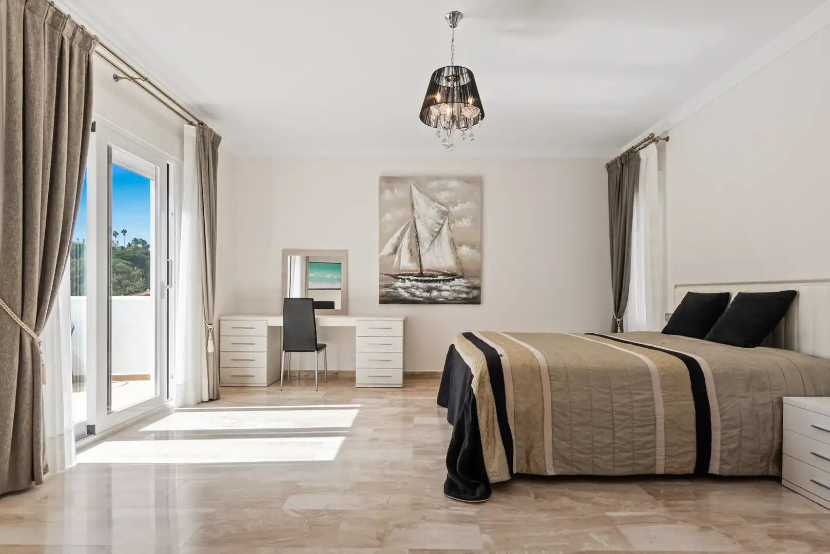 House with pool for sale in Marbella Centro, imagen 36