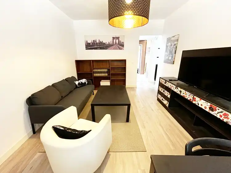 Living room of Flat for rent in Madrid  with Heating, Parquet flooring and Furnished
