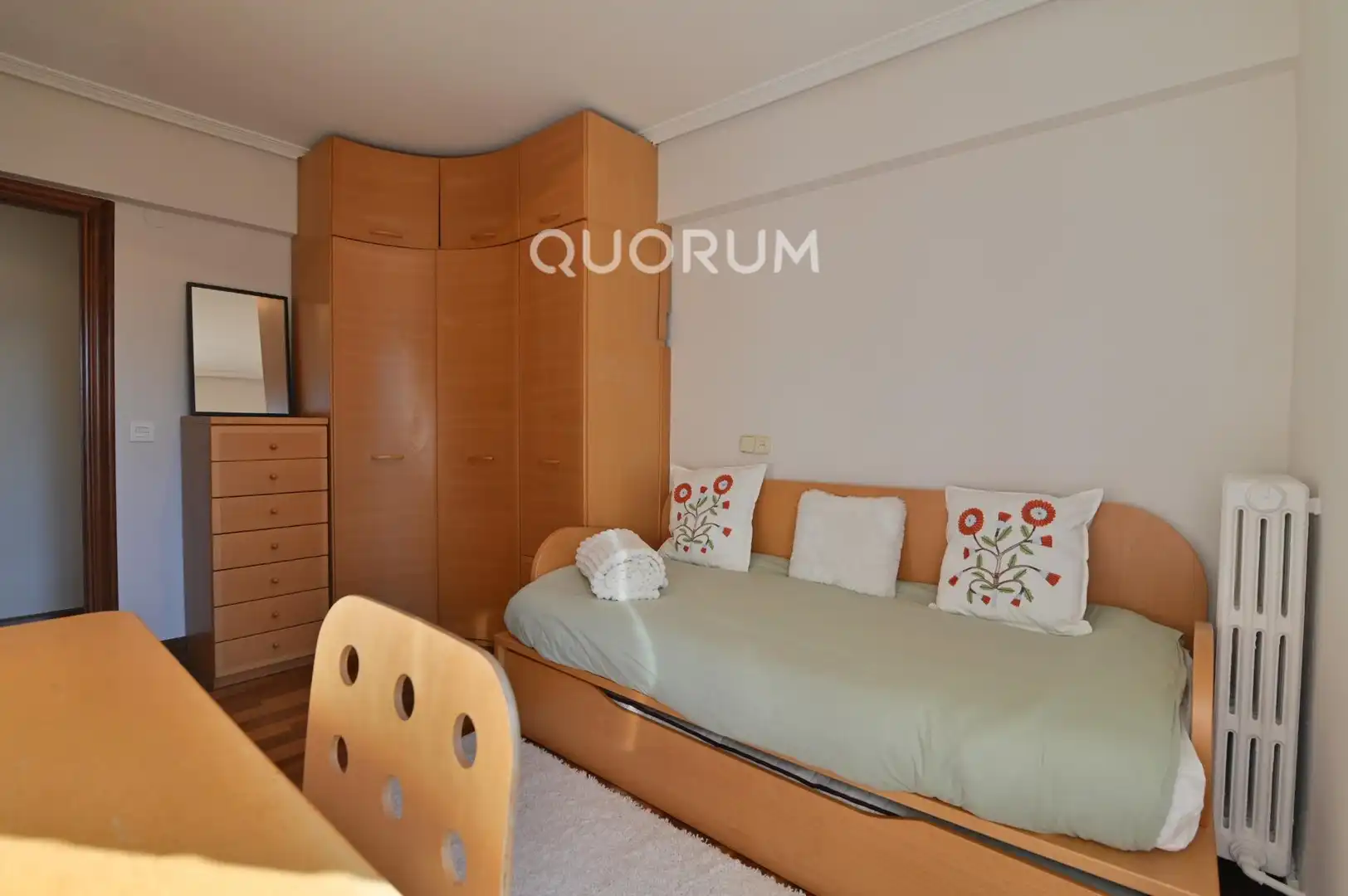 Habitación de Piso de alquiler en Uribarri