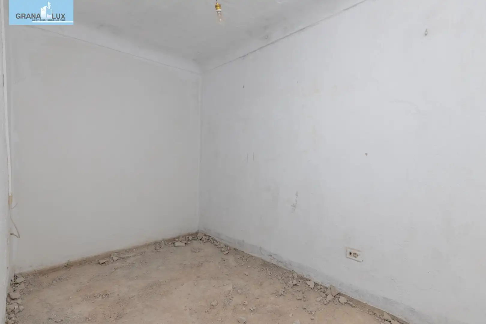 Casa con terraza en venta en Calle del Conde de las Infantas, imagen 19